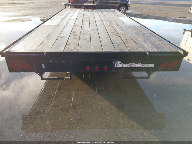 1R9BE2022NF600753 R &amp; J Trailer