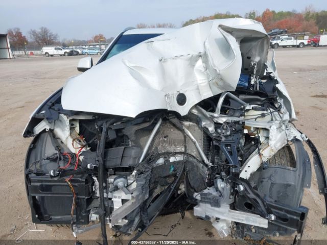 2019 BMW X3 5UXTR9C57KLD99099 Photo 5