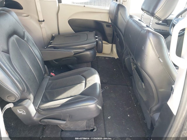 Aukcja sprzedaży 2022 Chrysler Pacifica Touring L, vin: 2C4RC1BG5NR147426, numer aukcji: 43756414