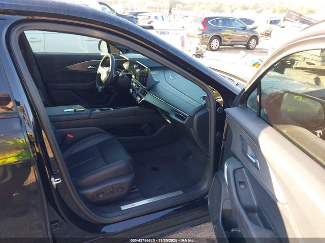 2024 ACURA ZDX 4W5KHMRK6RZ515156 Photo 4