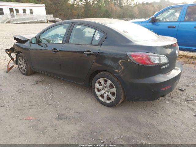 2013 MAZDA MAZDA3 JM1BL1TF2D1815516 Photo 2