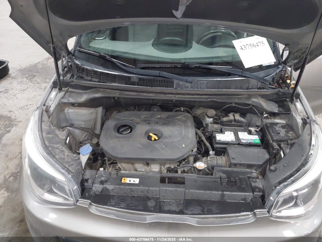 KIA SOUL + 2016 KNDJP3A56G7323658 Image 10