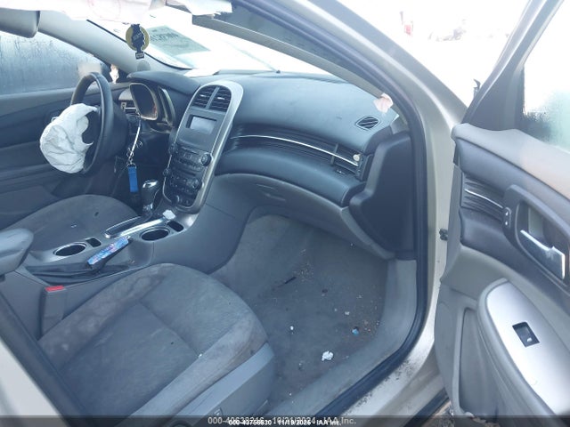 2015 Chevrolet Malibu 1fl მანქანა იყიდება აუქციონზე, vin: 1G11A5SLXFF290879, აუქციონის ნომერი: 43756530