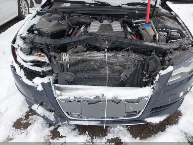 Продажа на аукционе авто 2011 Audi S4 3.0 Premium Plus, vin: WAUKGAFLXBA009648, номер лота: 43756536