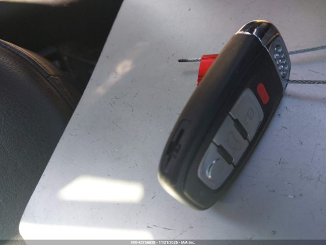 2011 AUDI A4 WAUWFAFLXBA165242 Photo 10