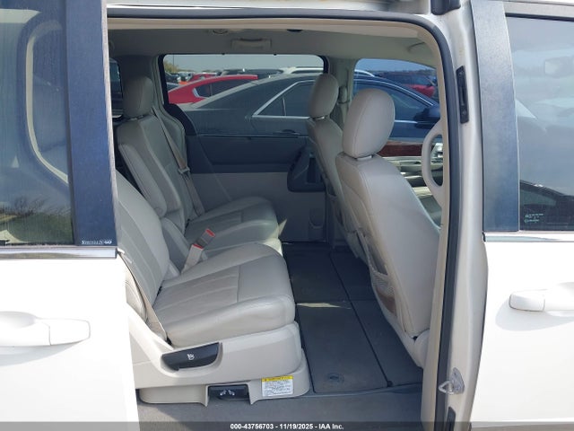 Aukcja sprzedaży 2010 Chrysler Town & Country Touring, vin: 2A4RR5D14AR133746, numer aukcji: 43756703