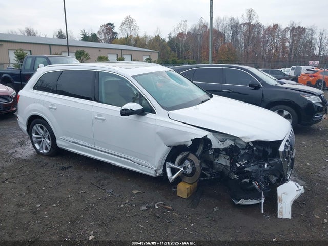 2025 AUDI Q7 WA1LCBF7XSD001327 Photo 0