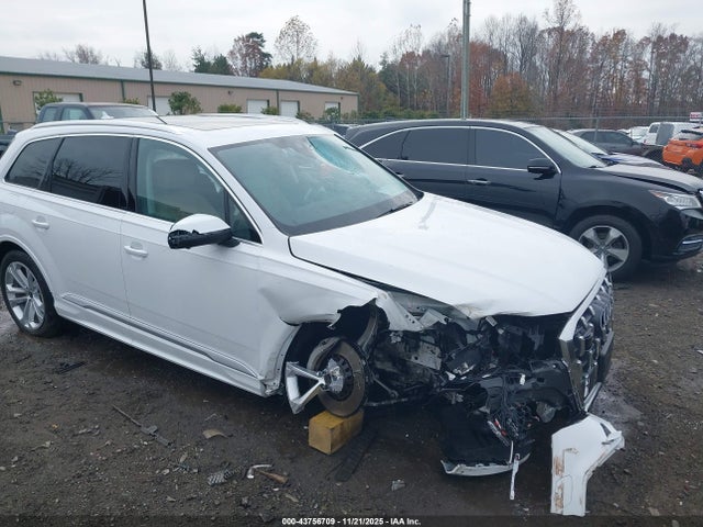 2025 AUDI Q7 WA1LCBF7XSD001327 Photo 5
