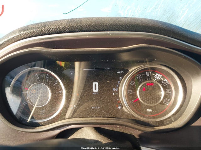 2C3CDZAG5FH822769 Dodge Challenger Sxt