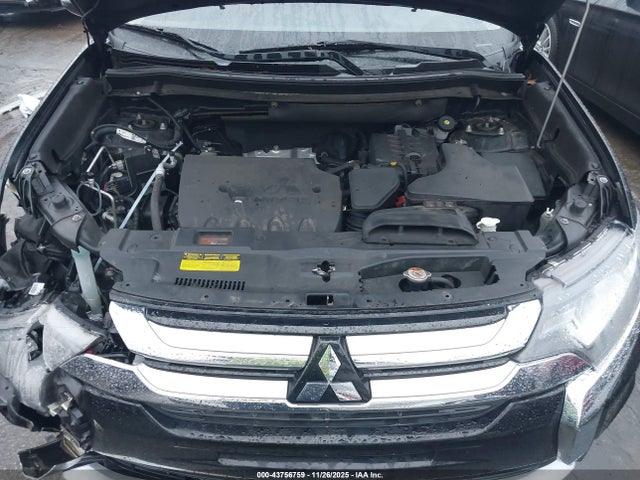 2018 MITSUBISHI OUTLANDER JA4AD3A39JJ002516 Photo 9