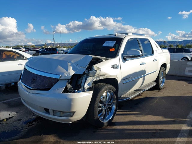 2010 CADILLAC ESCALADE EXT 3GYVKMEF8AG279578 Photo 5