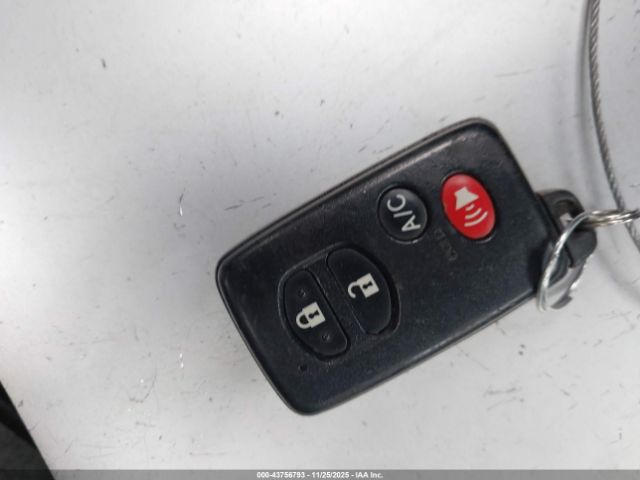 2013 TOYOTA PRIUS PLUG-IN JTDKN3DP7D3042494 Photo 10