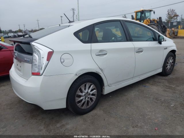 2013 TOYOTA PRIUS PLUG-IN JTDKN3DP7D3042494 Photo 3