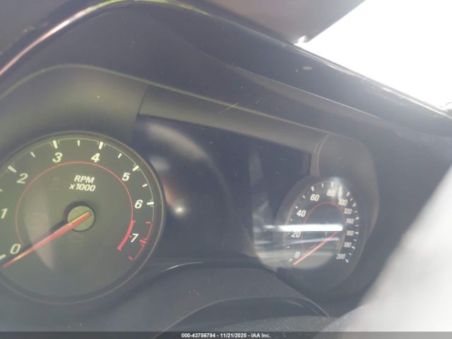 2021 CHEVROLET CAMARO 1G1FE1R75M0103043 Photo 6
