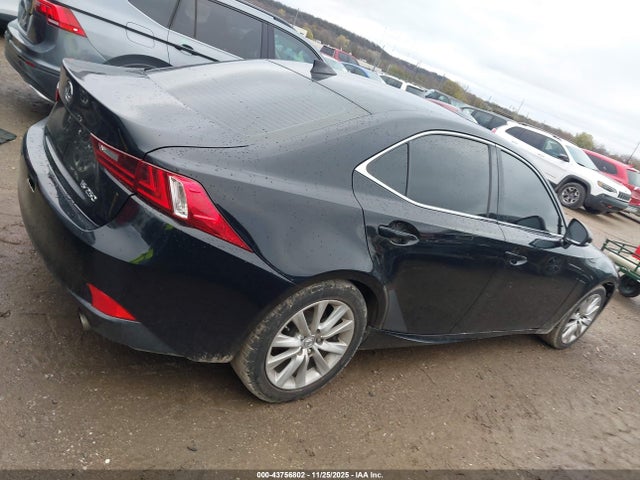 2015 Lexus Is 250 მანქანა იყიდება აუქციონზე, vin: JTHBF1D28F5075483, აუქციონის ნომერი: 43756802