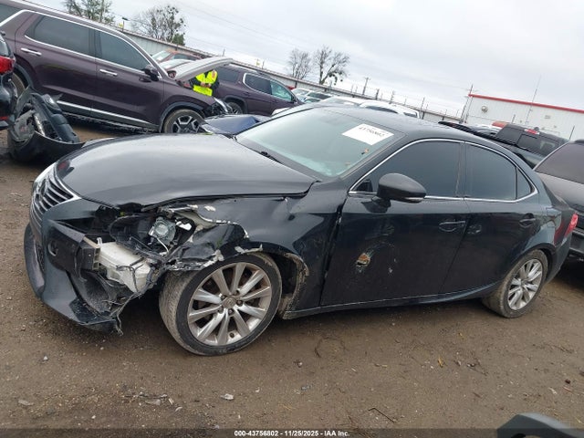 43756802 :رقم المزاد ، JTHBF1D28F5075483 vin ، 2015 Lexus Is 250 مزاد بيع