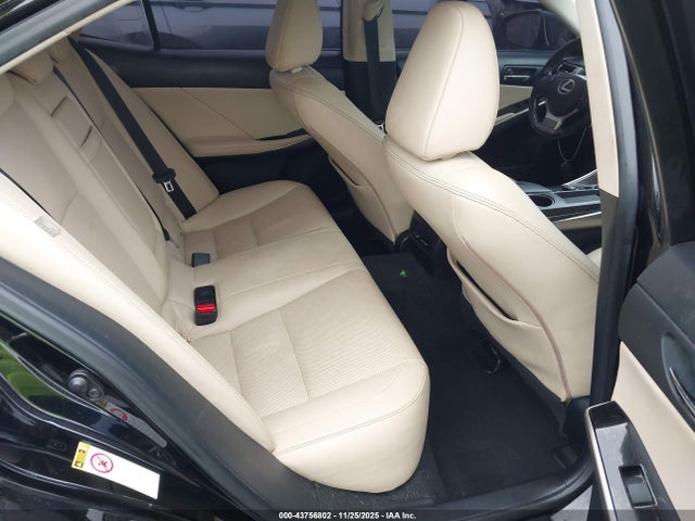 43756802 :رقم المزاد ، JTHBF1D28F5075483 vin ، 2015 Lexus Is 250 مزاد بيع