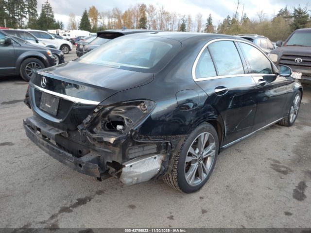 2017 MERCEDES-BENZ C 300 55SWF4JBXHU230916 Photo 3