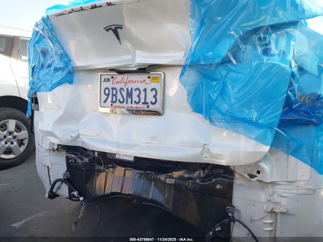 2022 TESLA MODEL Y 7SAYGDEF0NF488560 Photo 5