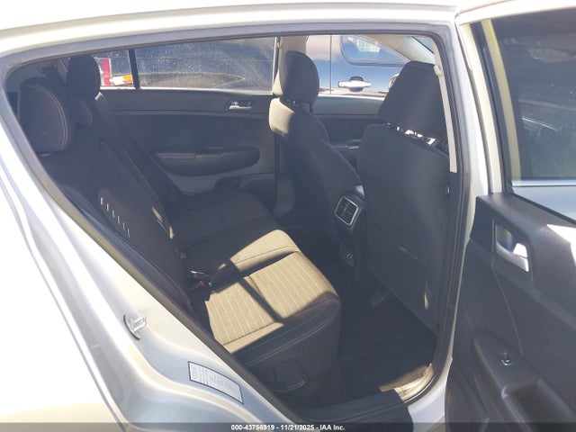 2018 Kia Sportage Lx მანქანა იყიდება აუქციონზე, vin: KNDPMCAC5J7403588, აუქციონის ნომერი: 43756919