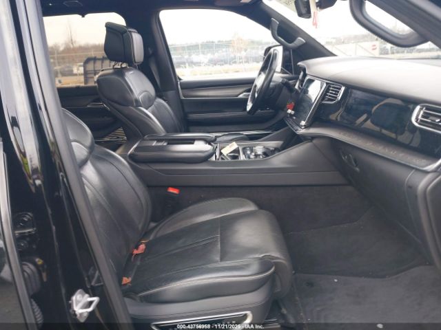 2022 JEEP GRAND WAGONEER 1C4SJVFJ7NS118884 Photo 4