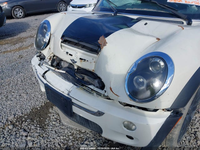 2005 MINI COOPER S WMWRE334X5TD91155 Photo 5
