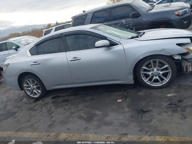1N4AA5APXEC456223 Nissan Maxima 3.5 S/3.5 Sv