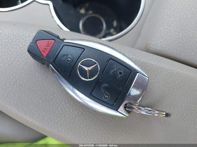 Продаж на аукціоні авто 2012 Mercedes-benz C 250 Luxury/sport, vin: WDDGF4HB2CR195664, номер лоту: 43757028