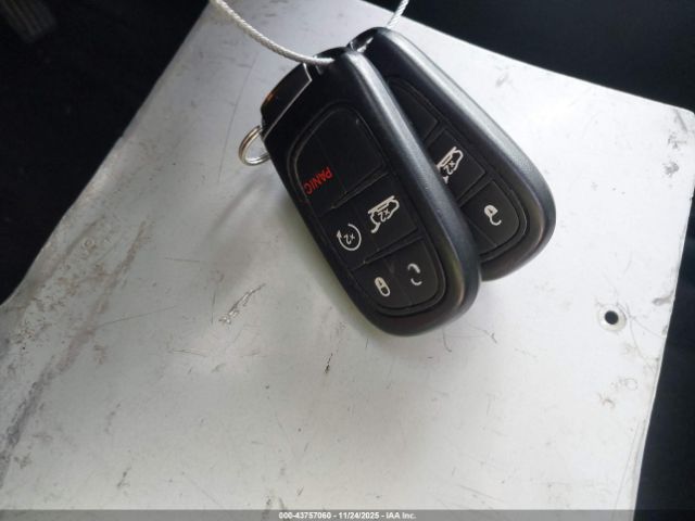 2016 JEEP CHEROKEE 1C4PJLCB3GW272821 Photo 10