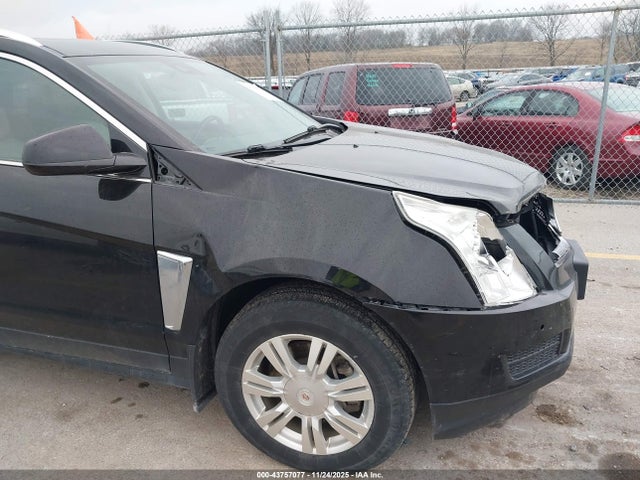 43757077 :رقم المزاد ، 3GYFNEE39ES687193 vin ، 2014 Cadillac Srx Luxury Collection مزاد بيع