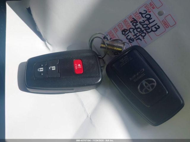 2021 TOYOTA C-HR NMTKHMBX1MR128669 Photo 10