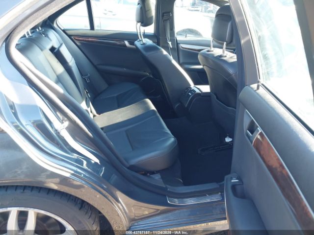 2013 MERCEDES-BENZ C 300 WDDGF8AB7DR261127 Photo 7