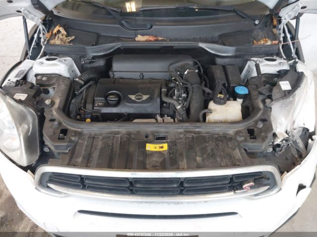 2016 MINI COUNTRYMAN WMWZC3C5XGWT10104 Photo 9