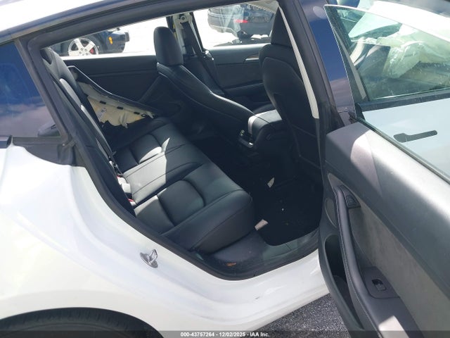 2023 TESLA MODEL 3 5YJ3E1EAXPF606066 Photo 7