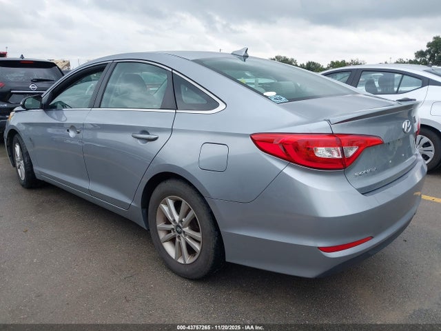 Aukcja sprzedaży 2017 Hyundai Sonata Se, vin: 5NPE24AF7HH553723, numer aukcji: 43757265