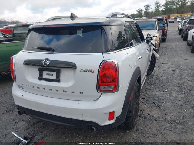 2019 MINI COUNTRYMAN WMZYT5C50K3J88812 Photo 3