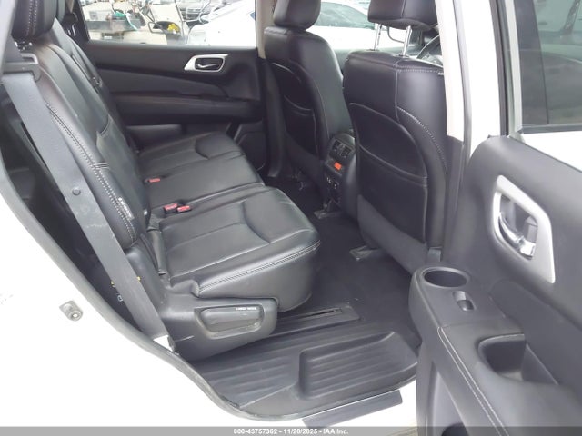 Nissan Pathfinder Platinum 2019 5N1DR2MN5KC639531 Image 8