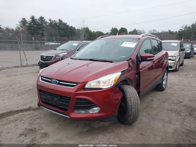 Ford Escape Titanium 2015 1FMCU9J97FUC14886 Image 2