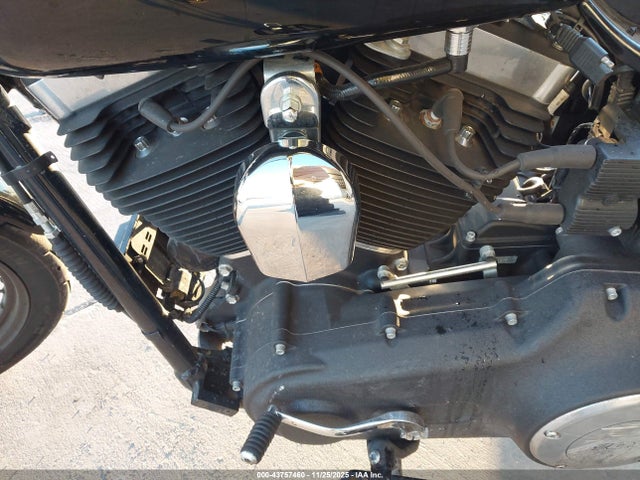 2017 HARLEY-DAVIDSON FXDB 1HD1GXM15HC319883 Photo 8