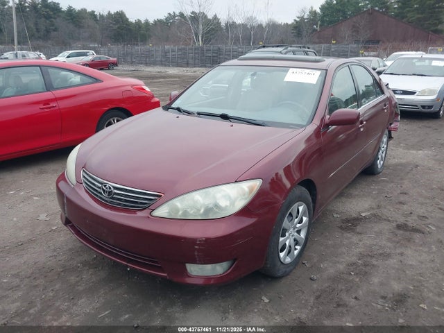 2005 TOYOTA CAMRY 4T1BE30K95U016688 Photo 1
