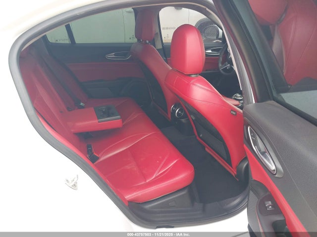 2017 ALFA ROMEO GIULIA ZARFAEBN5H7536898 Photo 7