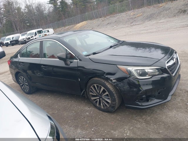 4S3BNAB64J3017837 Subaru Legacy 2.5i