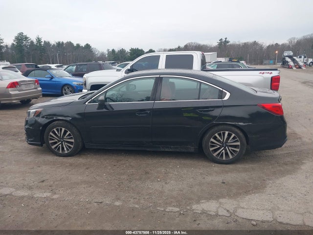 4S3BNAB64J3017837 Subaru Legacy 2.5i