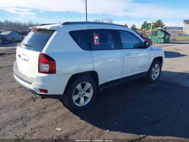 2014 JEEP COMPASS 1C4NJDBB6ED749233 Photo 3