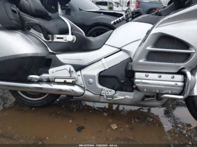 2015 HONDA GL1800 JH2SC68N2FK100138 Photo 7