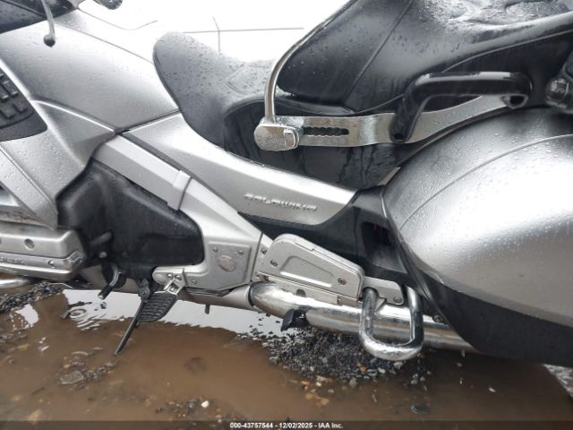 2015 HONDA GL1800 JH2SC68N2FK100138 Photo 8