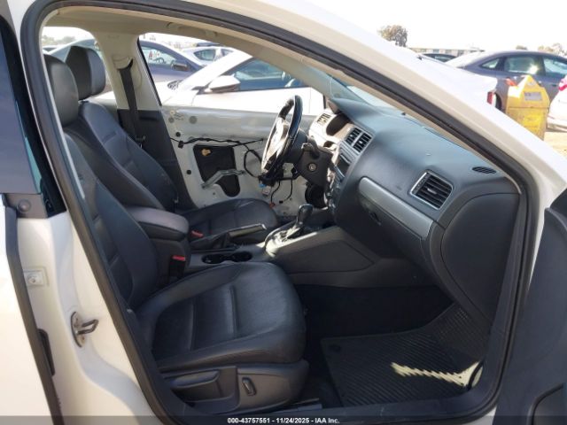 2014 VOLKSWAGEN JETTA 3VWD17AJ5EM223778 Photo 4