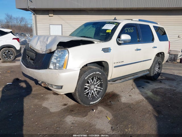 2009 CADILLAC ESCALADE 1GYFK23249R122120 Photo 1