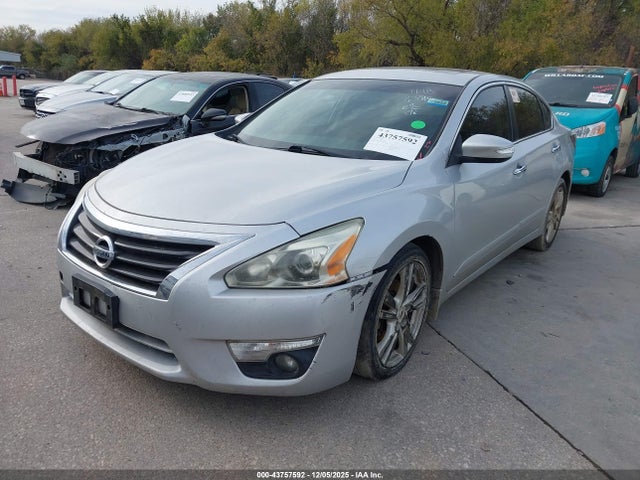 Nissan Altima 3.5 Sl 2015 1N4BL3AP9FC167015 Image 2