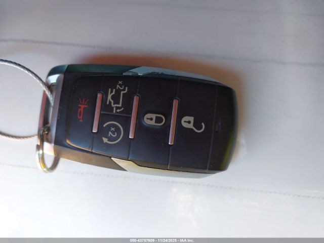 2024 RAM 1500 1C6SRFLT0RN212931 Photo 10